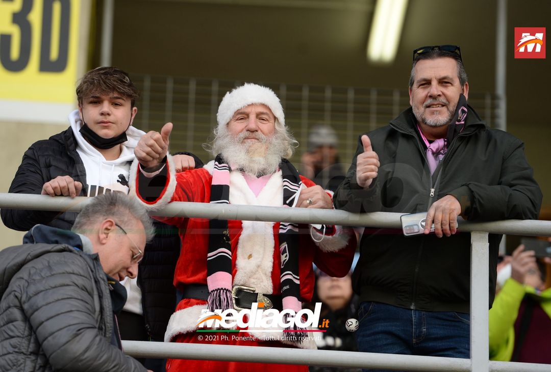 FOTO, i tifosi allo stadio per Palermo – Bari 0-0 (Gallery) - immagine 32