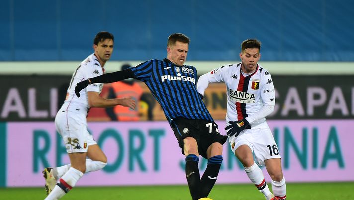 BERGAMO, ITALY - JANUARY 17: Josip Ilicic of Atalanta B.C is challenged by Miha Zajc of Genoa during the Serie A match between Atalanta BC and Genoa CFC at Gewiss Stadium on January 17, 2021 in Bergamo, Italy. Sporting stadiums around Italy remain under strict restrictions due to the Coronavirus Pandemic as Government social distancing laws prohibit fans inside venues resulting in games being played behind closed doors. (Photo by Pier Marco Tacca/Getty Images) BERGAMO, ITALY - JANUARY 17: Josip Ilicic of Atalanta B.C is challenged by Miha Zajc of Genoa during the Serie A match between Atalanta BC and Genoa CFC at Gewiss Stadium on January 17, 2021 in Bergamo, Italy. Sporting stadiums around Italy remain under strict restrictions due to the Coronavirus Pandemic as Government social distancing laws prohibit fans inside venues resulting in games being played behind closed doors. (Photo by Pier Marco Tacca/Getty Images)