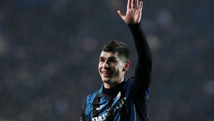 BERGAMO, ITALY - MARCH 10: Ruslan Malinovskyi of Atalanta BC looks on during the UEFA Europa League Round of 16 Leg One match between Atalanta and Bayer Leverkusen at Stadio di Bergamo on March 10, 2022 in Bergamo, Italy. (Photo by Emilio Andreoli/Getty Images) ULTIM’ORA – Malinovskyi, è fatta! Ruslan lascia la Serie A e va all’OM: le cifre e la formula - immagine 1