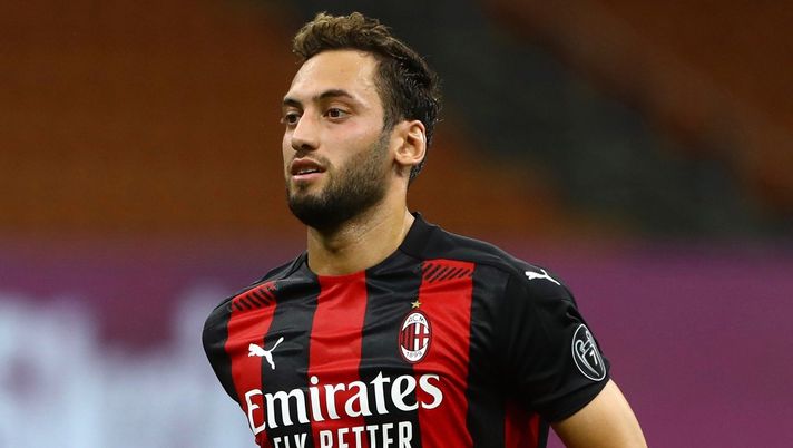 Hakan Calhanoglu, fantasista turco del Milan (credits: GETTY Images) 