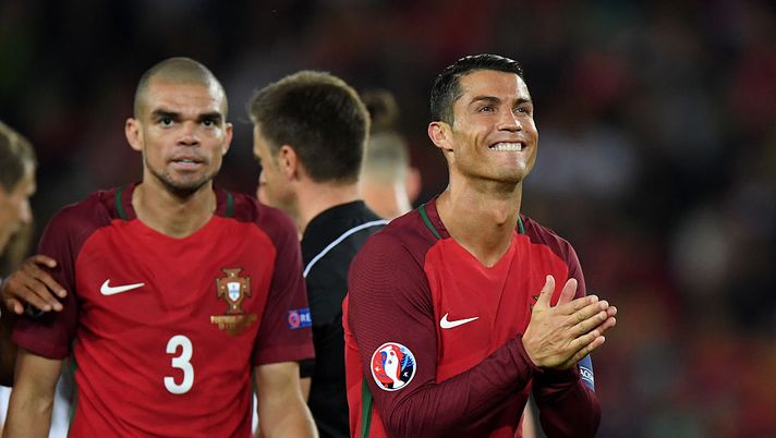 PARIS, FRANCE - JUNE 18:  Cristiano Ronaldo of Portugal reacts during the UEFA EURO 2016 Group F match between Portugal and Austria at Parc des Princes on June 18, 2016 in Paris, France.  (Photo by Matthias Hangst/Getty Images)  PARIS, FRANCE - JUNE 18:  Cristiano Ronaldo of Portugal reacts during the UEFA EURO 2016 Group F match between Portugal and Austria at Parc des Princes on June 18, 2016 in Paris, France.  (Photo by Matthias Hangst/Getty Images)