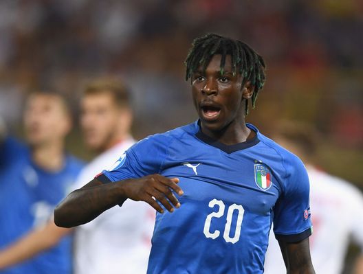 . L'attaccante azzurro è rimasto a Parigi e rispetterà il regime di isolamento. . L'attaccante azzurro è rimasto a Parigi e rispetterà il regime di isolamento.