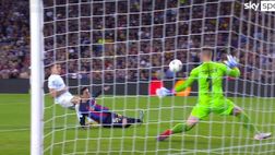 VIDEO / Barcellona-Inter, il gol di Nicolò Barella