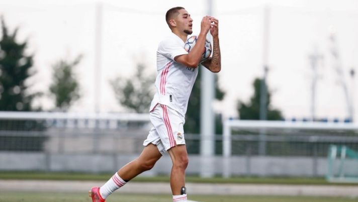 Il derby giovanile di Madrid lancia Oscar Aranda: piaceva a Zidane, lo vuole Raul nel Castilla Il derby giovanile di Madrid lancia Oscar Aranda: piaceva a Zidane, lo vuole Raul nel Castilla