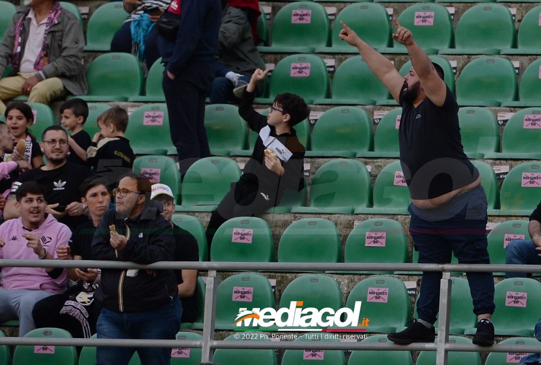 Fotogallery, i tifosi allo stadio per Palermo-Triestina 1-1 - immagine 80