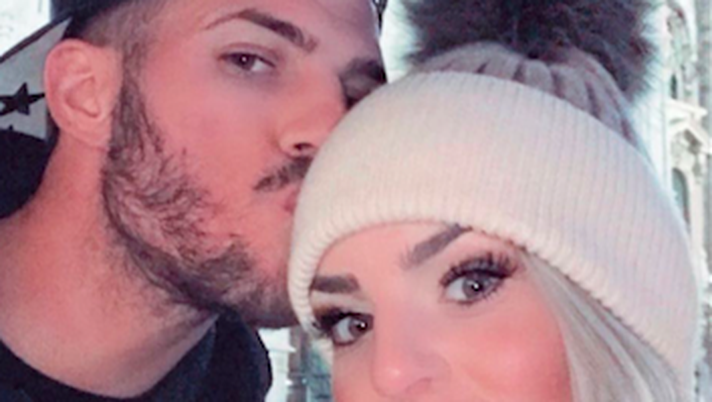 SOCIAL / Santon sempre insieme alla sua Chloe. E c’è anche un intruso speciale…  SOCIAL / Santon sempre insieme alla sua Chloe. E c’è anche un intruso speciale…