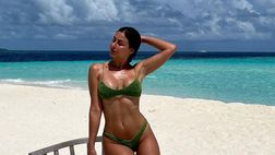Giulia Coppini incanta i follower sui social: scatti in bikini bollenti