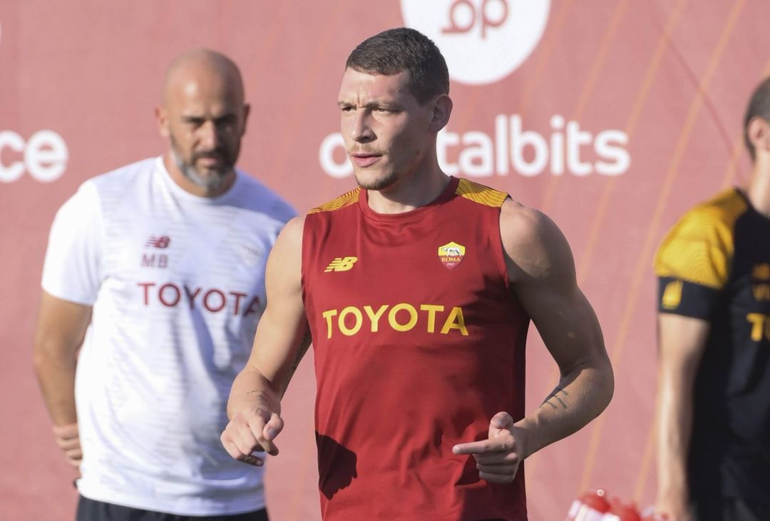 Roma, rifinitura prima del Monza: Belotti c’è. Squadra in ritiro – FOTO GALLERY - immagine 49