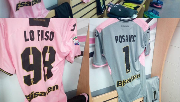 Palermo-Milan: foto dallo spogliatoio rosanero, ecco le maglie che userà la squadra di De Zerbi 