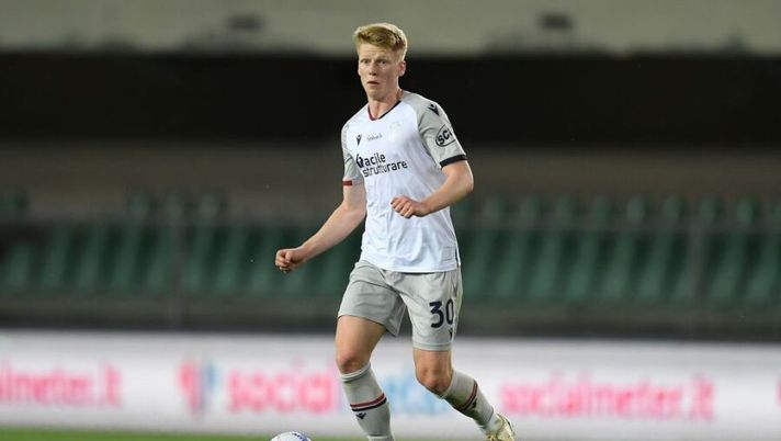 Infortunio Schouten: escluse lesioni, cosa filtra sulla sua presenza contro l’Inter - immagine 1