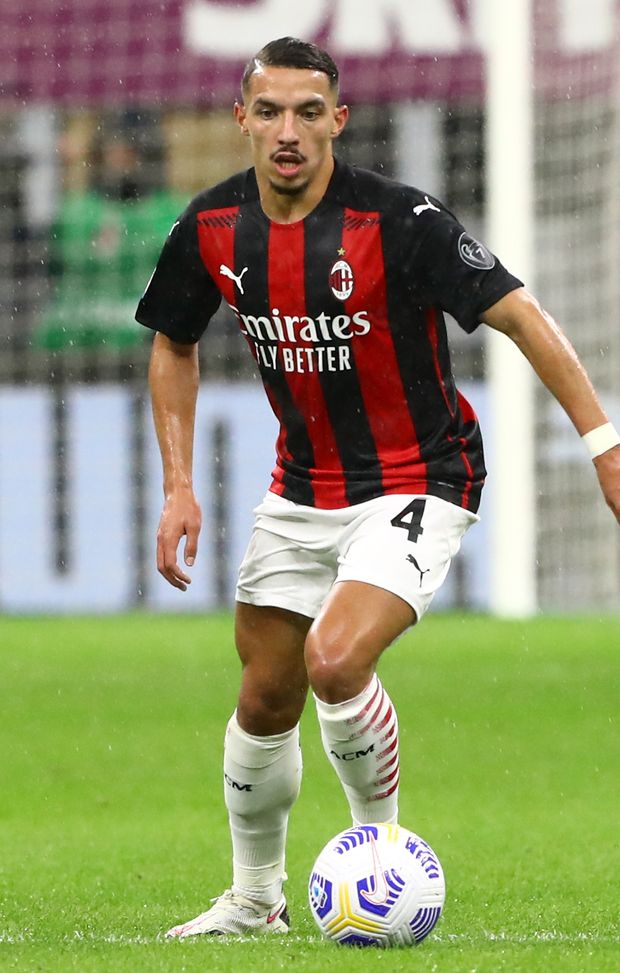 MILAN, ITALY - OCTOBER 26: Ismael Bennacer of AC Milan in action during the Serie A match between AC Milan and AS Roma at Stadio Giuseppe Meazza on October 26, 2020 in Milan, Italy. (Photo by Marco Luzzani/Getty Images) MILAN, ITALY - OCTOBER 26: Ismael Bennacer of AC Milan in action during the Serie A match between AC Milan and AS Roma at Stadio Giuseppe Meazza on October 26, 2020 in Milan, Italy. (Photo by Marco Luzzani/Getty Images)