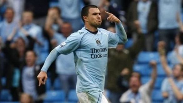 Bulgaria, Valeri Bojinov giocatore-allenatore nella squadra del suo patrigno- immagine 2