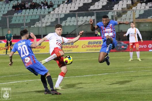 foto Us Catanzaro Catania, i motivi della grande frenata. I rinforzi per la salvezza entro oggi- immagine 2