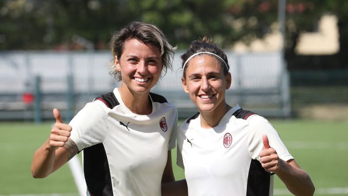 Valentina Giacinti e Veronica Boquete, ex calciatrici del Milan Femminile (Getty Images) Valentina Giacinti Veronica Boquete