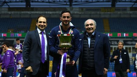 PARMA, ITALY - APRIL 28: Giuseppe Commisso, Alberto Aquilani and Rocco Commisso (Photo by Alessandro Sabattini/Getty Images) PARMA, ITALY - APRIL 28: Giuseppe Commisso, Alberto Aquilani and Rocco Commisso (Photo by Alessandro Sabattini/Getty Images)