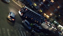 Verso Torino-Juventus: pullman bianconero accolto dai fischi – VIDEO