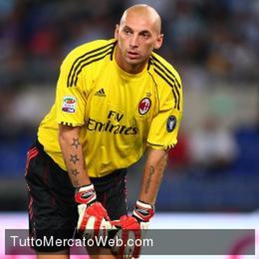 Astori, Batistuta: “Abbiamo condiviso la stessa fascia. Non ti scorderemo mai”- immagine 2