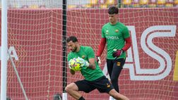 Destinazione Rotterdam: la Roma con il dilemma del portiere e senza tifosi