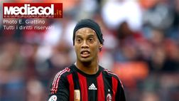 Milan, parla Rodney Strasser: “Ronaldinho il più forte con cui ho giocato. Ibrahimovic? E’ sempre al top, ma in tv…”