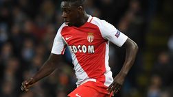 Mendy, il Manchester City prova a bruciare la concorrenza