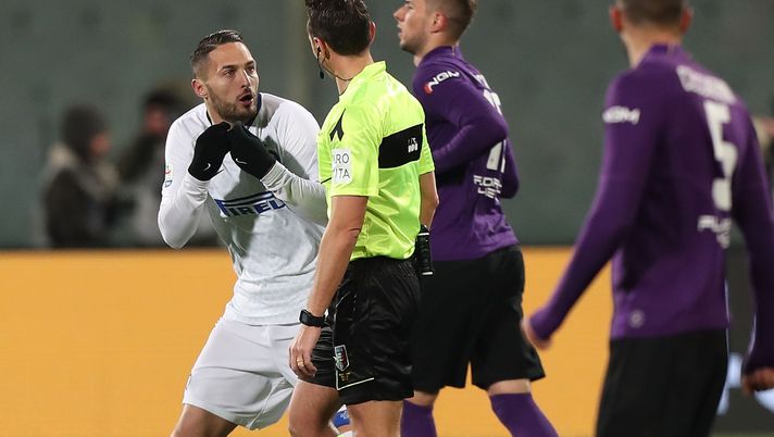 Mediaset – Abisso, la verità: su D’Ambrosio aveva 4 no su 6! Vertici arbitrali non hanno gradito Mediaset – Abisso, la verità: su D’Ambrosio aveva 4 no su 6! Vertici arbitrali non hanno gradito