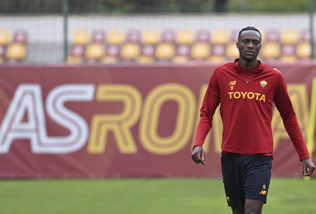 Roma, allenamento in vista del Bayer: ci sono Dybala e Wijnaldum – FOTO GALLERY - immagine 39