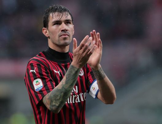 Alessio Romagnoli, difensore centrale e capitano del Milan (credits: GETTY Images) Alessio Romagnoli, difensore centrale e capitano del Milan (credits: GETTY Images)