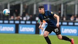 Inter, Bastoni esulta dopo la manita: “Il modo giusto per iniziare il weekend”