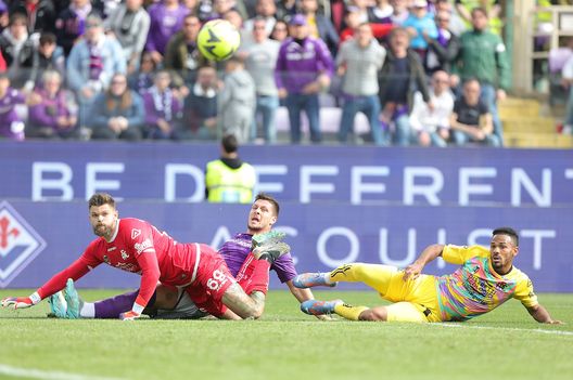 Jovic, che occasione! Il pallonetto del serbo che finisce sul fondo- immagine 3