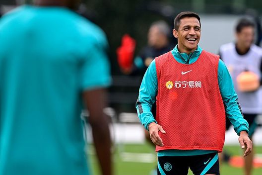 FCIN1908 / Sanchez, nessun chiarimento dopo il post. Inzaghi, stessa reazione di Conte - immagine 1