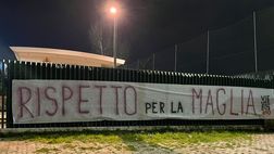 FOTO VN – Lo striscione: i tifosi chiedono rispetto