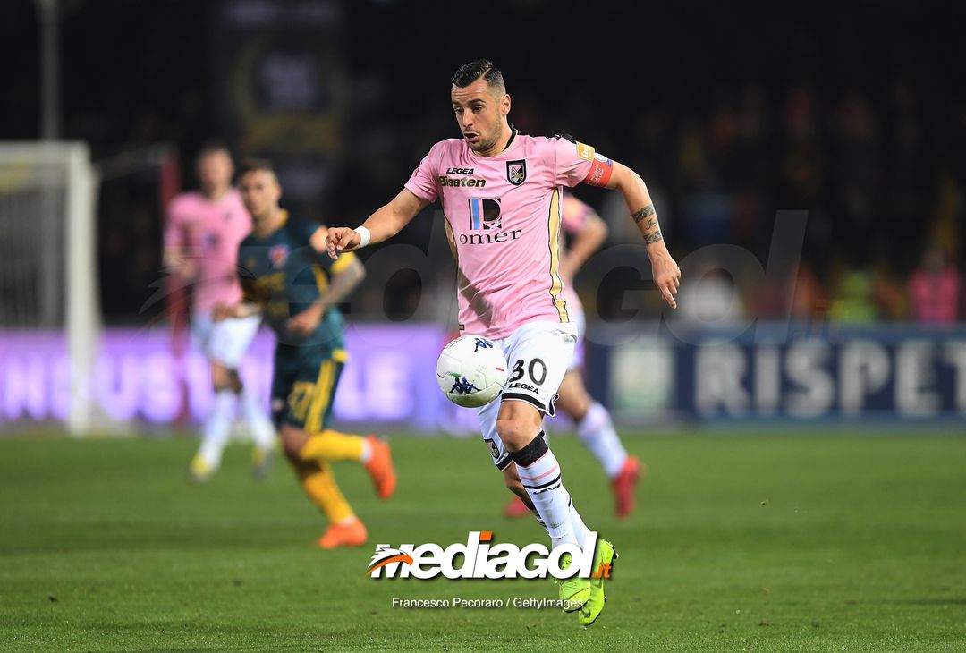  BENEVENTO, ITALY - APRIL 14:  Ilija Nestorovski during the Serie B match between Benevento and US Citta di Palermo at Stadio Ciro Vigorito on April 14, 2019 in Benevento, Italy.  (Photo by Francesco Pecoraro/Getty Images) *** Local Caption *** Ilija Nestorovski 
