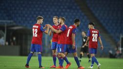 Dinamo Kiev-Basilea 4-4: Marchand è un difensore ma trasforma le punizioni alla Ronaldinho…
