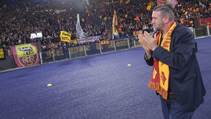 Radio e social contro Mourinho. Candela “pizzica” Dybala - immagine 1