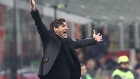 MILAN, ITALY - DECEMBER 15: Paulo Fonseca, Head Coach of AC Milan, reacts during the Serie A match between AC Milan and Genoa at Stadio Giuseppe Meazza on December 15, 2024 in Milan, Italy. (Photo by Marco Luzzani/Getty Images)