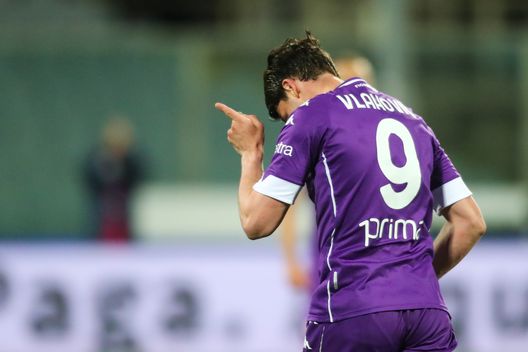 GERMOGLI PH: 11 APRILE 2021 FIRENZE STADIO ARTEMIO FRANCHI SERIE A FIORENTINA VS ATALANTA NELLA FOTO ESULTANZA VLAHOVIC GERMOGLI PH: 11 APRILE 2021 FIRENZE STADIO ARTEMIO FRANCHI SERIE A FIORENTINA VS ATALANTA NELLA FOTO ESULTANZA VLAHOVIC