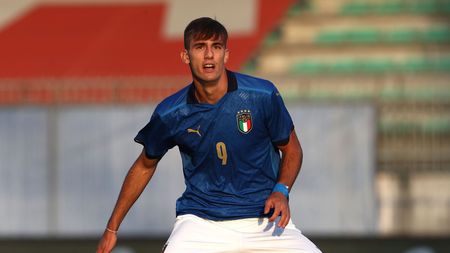 MONZA, ITALY - OCTOBER 12: Lorenzo Lucca of Italy looks on during the 2022 UEFA European Under-21 Championship Qualifier match between Italy and Sweden at Stadio Brianteo on October 12, 2021 in Monza, Italy. (Photo by Marco Luzzani/Getty Images) MONZA, ITALY - OCTOBER 12: Lorenzo Lucca of Italy looks on during the 2022 UEFA European Under-21 Championship Qualifier match between Italy and Sweden at Stadio Brianteo on October 12, 2021 in Monza, Italy. (Photo by Marco Luzzani/Getty Images)