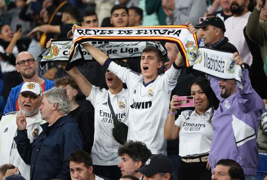 (Photo by Clive Brunskill/Getty Images) Madrid, troppi rifiuti in Plaza Mayor: in Spagna aspre critiche contro i tifosi del Celtic- immagine 2