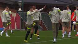 Milan-Salisburgo, risate in allenamento tra Brahim Díaz e Leao | VIDEO
