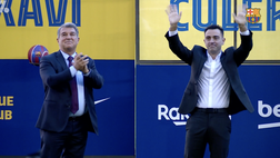 VIDEO Barcellona, inizia l’era Xavi: la presentazione del re sulla panchina blaugrana