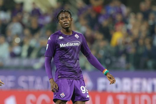 FLORENCE, ITALY - OCTOBER 10: Christian Michael Kouakou Kouamé of ACF Fiorentina reacts during the Serie A match between ACF Fiorentina and SS Lazio at Stadio Artemio Franchi on October 10, 2022 in Florence, Italy. (Photo by Gabriele Maltinti/Getty Images) Italiano, adesso batti Inzaghi: Kouamè la tua arma in più- immagine 2