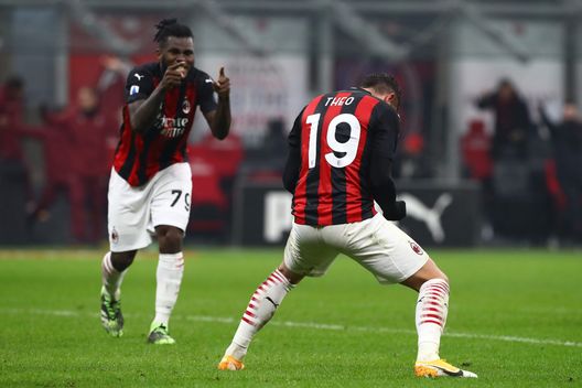 Milan-Parma 2-2, stagione 2020-2021. Theo Hernandez segna il suo secondo gol al 91' che vale il pareggio finale (getty images) Milan-Parma 2-2, stagione 2020-2021. Theo Hernandez segna il suo secondo gol al 91' che vale il pareggio finale (getty images)