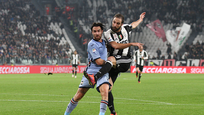 FOTO Sampdoria, Cigarini: “Regalo le mie scarpe da calcio, causa inutilizzo”  FOTO Sampdoria, Cigarini: “Regalo le mie scarpe da calcio, causa inutilizzo”