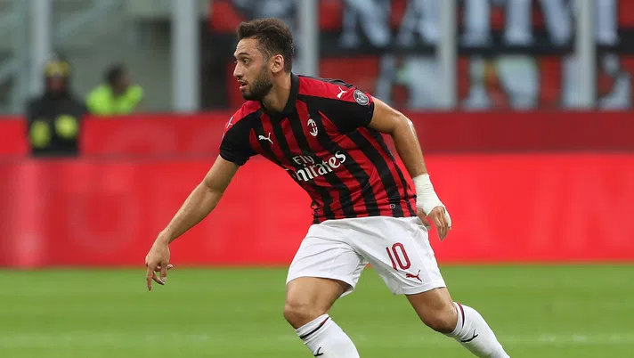 Hakan Çalhanoglu Milan