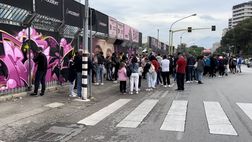 VIDEO Palermo, live dal “Barbera”: tifosi in coda in attesa dell’allenamento