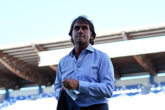 REGGIO NELL'EMILIA, ITALY - JULY 04: Giovanni Carnevali CEO of Sassuolo looks on during the Serie A match between US Sassuolo and US Lecce at Mapei Stadium - Città del Tricolore on July 04, 2020 in Reggio nell'Emilia, Italy. (Photo by Alessandro Sabattini/Getty Images) REGGIO NELL'EMILIA, ITALY - JULY 04: Giovanni Carnevali CEO of Sassuolo looks on during the Serie A match between US Sassuolo and US Lecce at Mapei Stadium - Città del Tricolore on July 04, 2020 in Reggio nell'Emilia, Italy. (Photo by Alessandro Sabattini/Getty Images)
