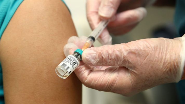 AUCKLAND, NEW ZEALAND - SEPTEMBER 10: A measles vaccine is prepared on September 10, 2019 in Auckland, New Zealand. The New Zealand health ministry confirmed 1,051 people have were affected between 1 January and 5 September, 2019. The bulk of cases have been in Auckland in Auckland as health authorities and the Prime Minister implore people to ensure they are vaccinated against the disease. (Photo by Fiona Goodall/Getty Images) AUCKLAND, NEW ZEALAND - SEPTEMBER 10: A measles vaccine is prepared on September 10, 2019 in Auckland, New Zealand. The New Zealand health ministry confirmed 1,051 people have were affected between 1 January and 5 September, 2019. The bulk of cases have been in Auckland in Auckland as health authorities and the Prime Minister implore people to ensure they are vaccinated against the disease. (Photo by Fiona Goodall/Getty Images)