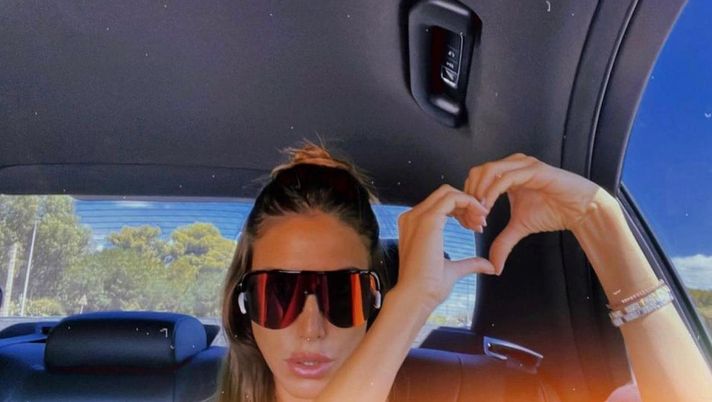 Candreva saluta il calcio, la moglie si commuove: “Sei stato immenso. Per i nostri figli…” - immagine 1