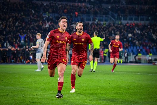 Getty Images Europa League, sarà Roma-Real Sociedad agli ottavi. Il club piange Maurizio Costanzo- immagine 2
