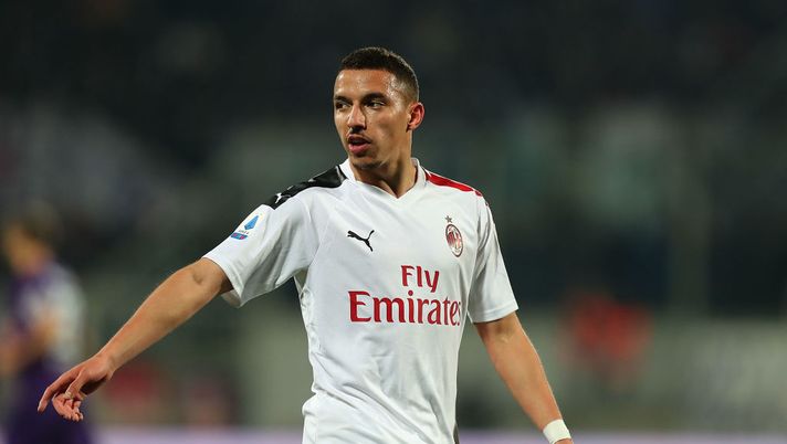 FLORENCE, ITALY - FEBRUARY 22: Ismael Bennacer of AC Milan gestures during the Serie A match between ACF Fiorentina and  AC Milan at Stadio Artemio Franchi on February 22, 2020 in Florence, Italy.  (Photo by Gabriele Maltinti/Getty Images) 